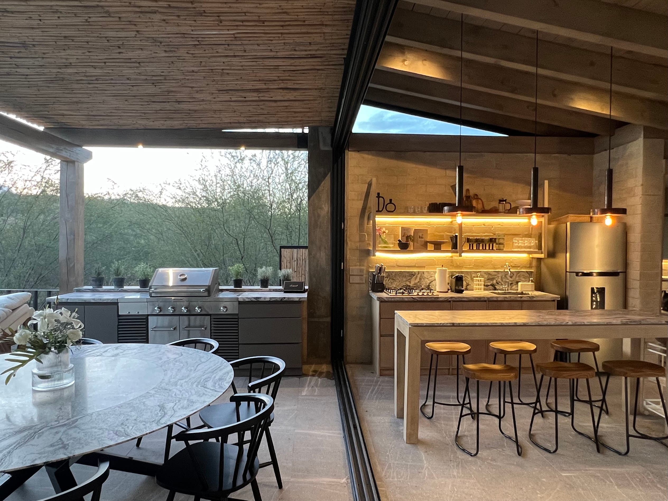 Cocina abierta a terraza